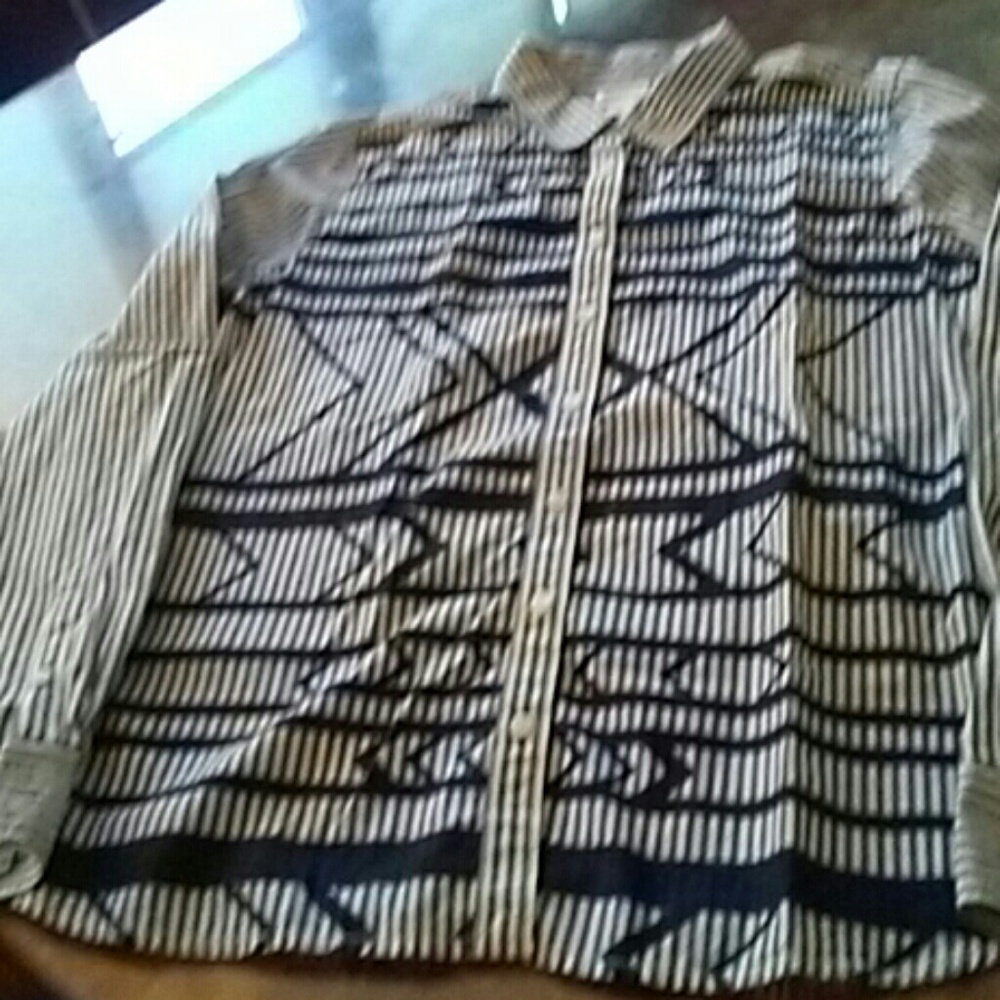Tribal print. & stripe blouse L